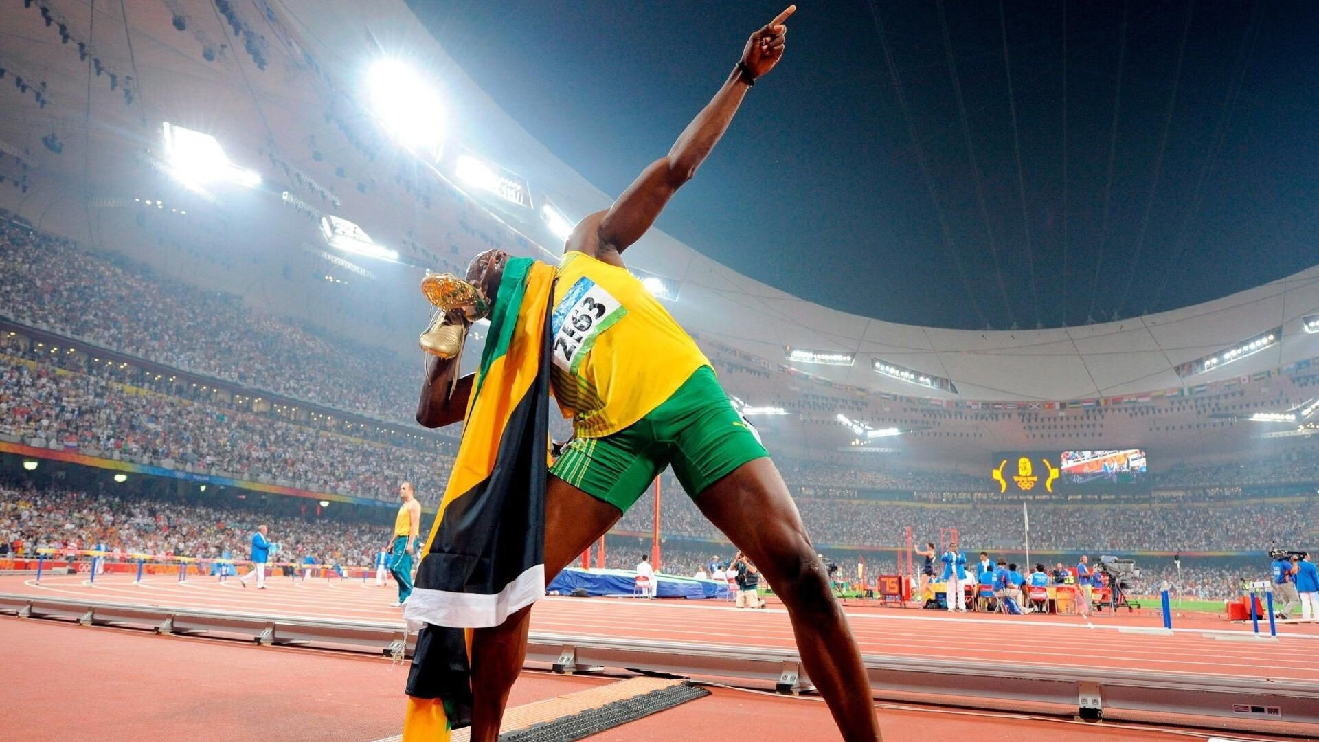 女篮的奋斗是中国体育最美风景，女篮运动